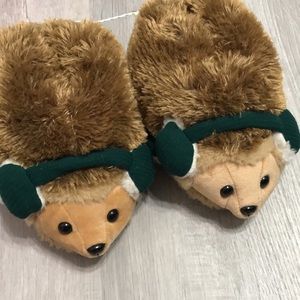 Brand new AE hHedgehog Slippers